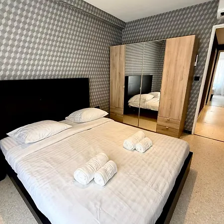 Hyper Center - 4 People - Close To Shops And Beaches אנטיב