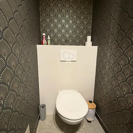 Hyper Center - 4 People - Close To Shops And Beaches אנטיב